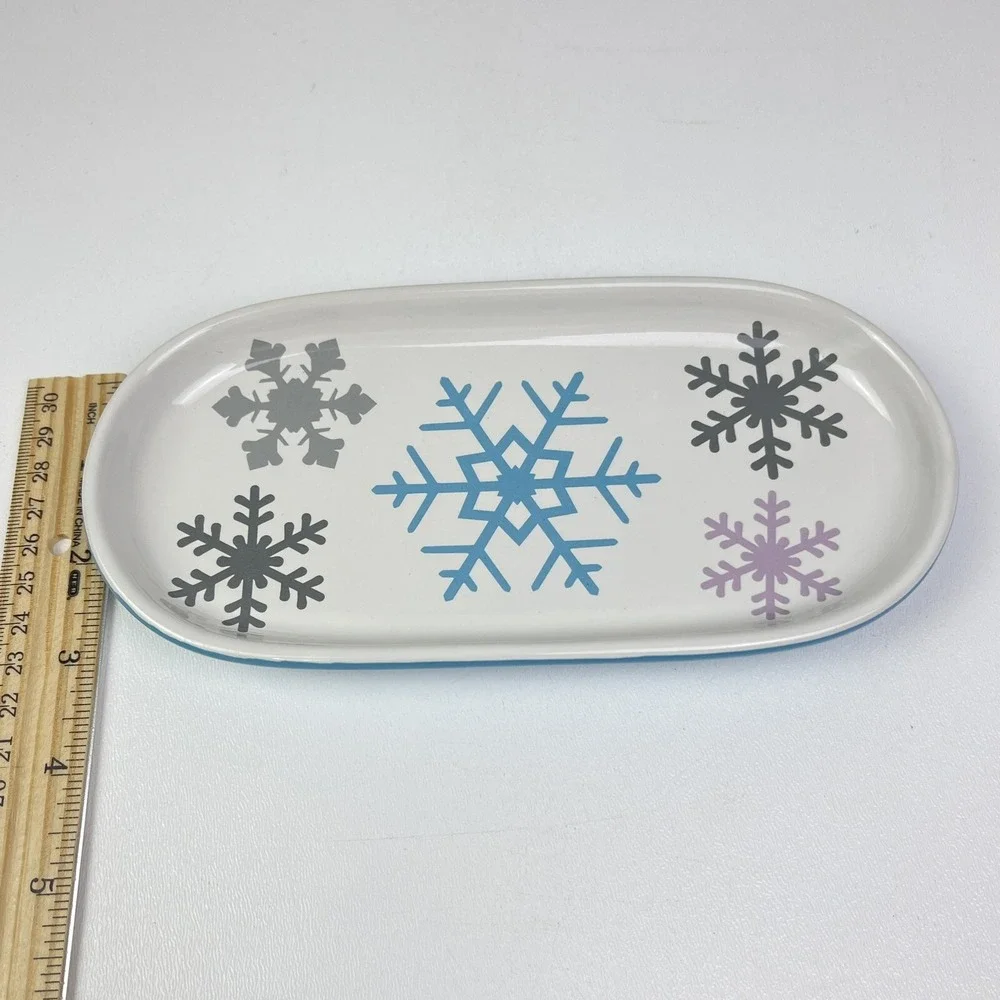 Temptations by Tara Retired Snowflake Pattern Platter 7x3 Pickle Dish